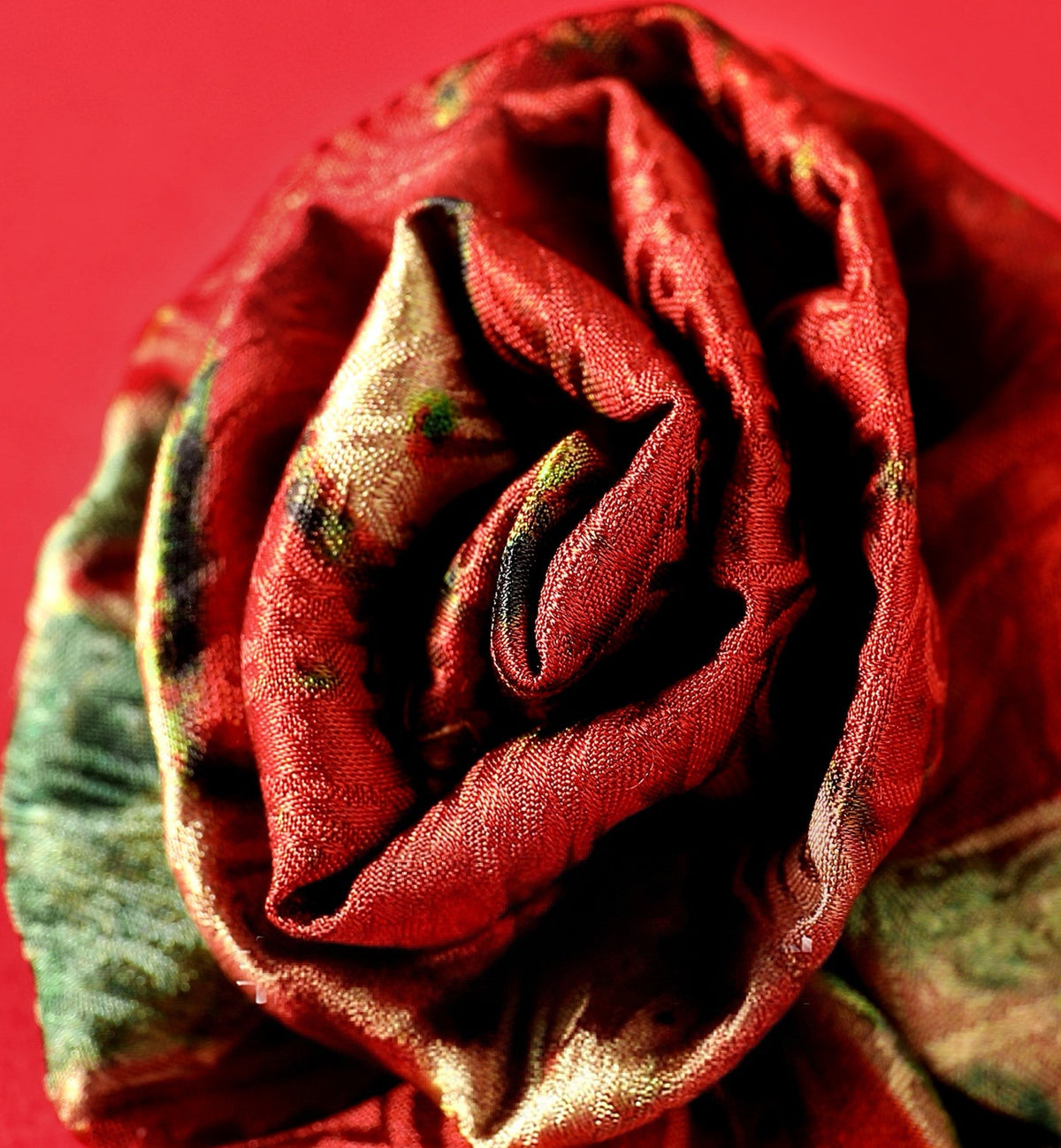 Rose Bodhi Necklace