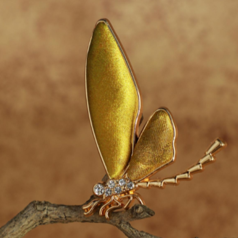 Dragonfly Brooch